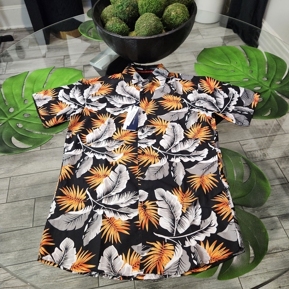 NWT ✅ SILVER STONE ⭐️ Casual Leaf Button Down Shirt - Picture 5 of 9